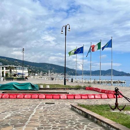 Ca' Dei Pescatori Dalle Spiagge Lavagna Ngoại thất bức ảnh